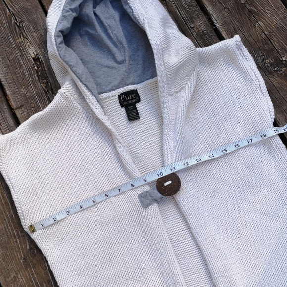 Pure Handknit sleeveless cotton sweater - Picture 8 of 14